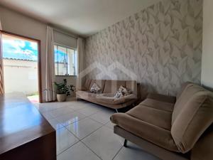 Casa 4 quartos 2 vagas 181m²
