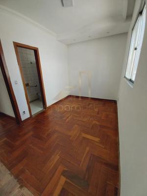 Apartamento 3 quartos 3 banheiros 143m²
