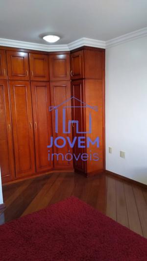 Casa 3 quartos 3 banheiros 230m²