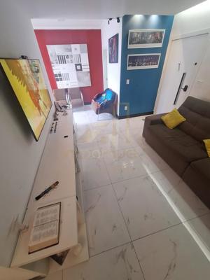 Apartamento 3 quartos 2 banheiros 153m²
