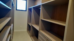 Casa em condomínio 4 quartos 5 banheiros 339m²