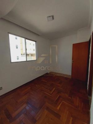 Apartamento 3 quartos 3 banheiros 143m²
