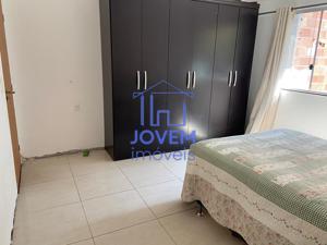 Casa 3 quartos  banheiros 180m²