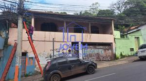 Casa 4 quartos  banheiros 561m²