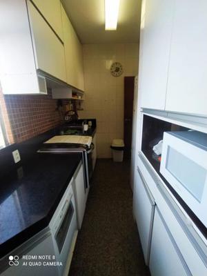 Apartamento 3 quartos 4 banheiros 161m²