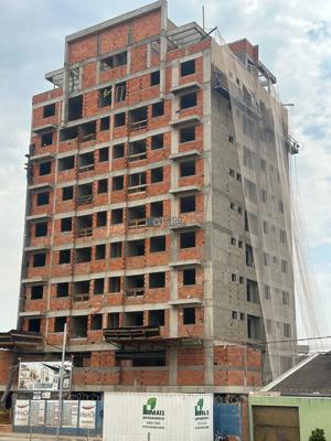 Apartamento 3 quartos 4 banheiros 158m²