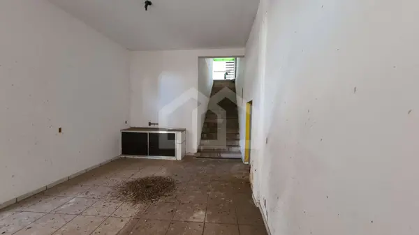 Galpão 20 vagas 5000m²