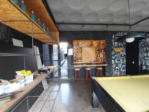 Casa 4 quartos 4 vagas 100m²
