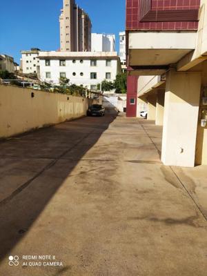 Apartamento 3 quartos 4 banheiros 161m²