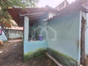 Casa Comercial 12 quartos 3 vagas 