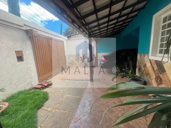 Casa 3 quartos 4 banheiros 152m²