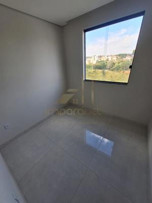 Casa 3 quartos 3 banheiros 160m²
