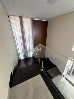 Apartamento 3 quartos 2 banheiros 1365m²