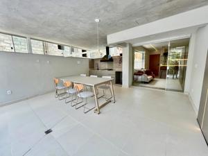 Apartamento 3 quartos 2 banheiros 360m²