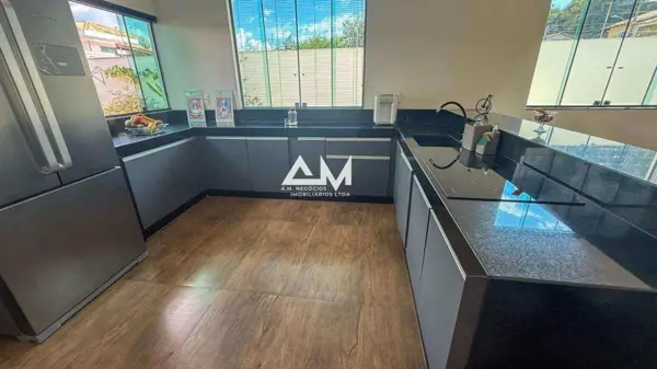 Apartamento 3 quartos 1 banheiro 211m²