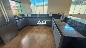 Apartamento 3 quartos 1 banheiro 211m²