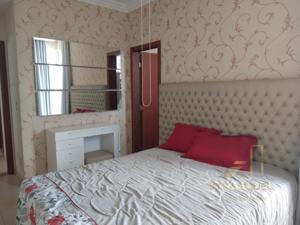 Apartamento 3 quartos 2 banheiros 
