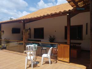 Chácara 5 quartos 2 banheiros 200m²