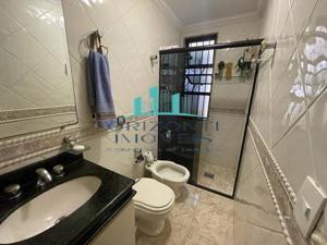 Apartamento 5 quartos 4 banheiros 880m²