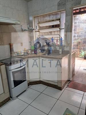 Casa 3 quartos 2 banheiros 68m²