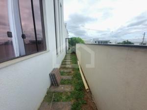Casa em condomínio 3 quartos 4 vagas 193m²
