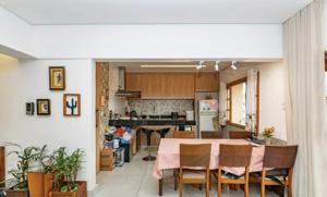 Apartamento 3 quartos 4 banheiros 595m²