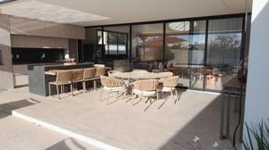 Casa em condomínio 4 quartos 5 banheiros 339m²