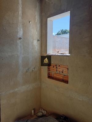 Casa 4 quartos 1 banheiro 220m²