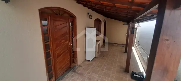 Casa 3 quartos 5 vagas 200m²