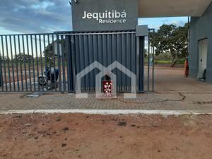 Lote em condomínio 