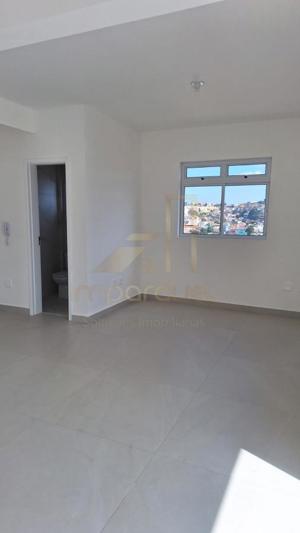 Apartamento 3 quartos 3 banheiros 166,2m²