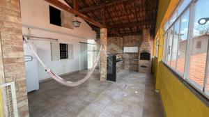 Casa 4 quartos 3 vagas 330m²