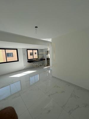 Apartamento 3 quartos 2 banheiros 81m²
