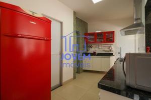 Casa 4 quartos 4 banheiros 336m²