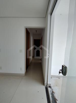 Área privativa 3 quartos 2 banheiros 202m²