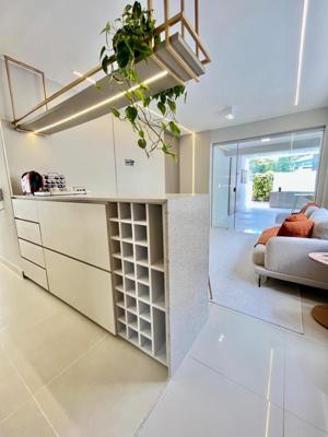 Apartamento 3 quartos 2 banheiros 360m²