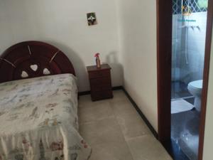 Chácara 5 quartos 2 banheiros 200m²