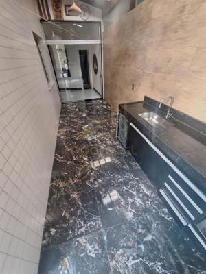 Apartamento 3 quartos 2 banheiros 153m²
