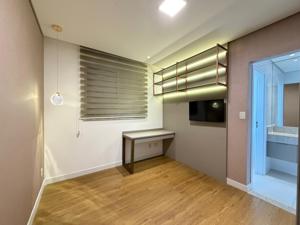 Apartamento 3 quartos 5 banheiros 310m²