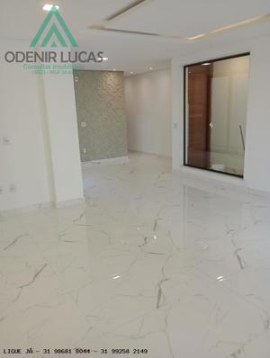 Apartamento 3 quartos 4 banheiros 374m²