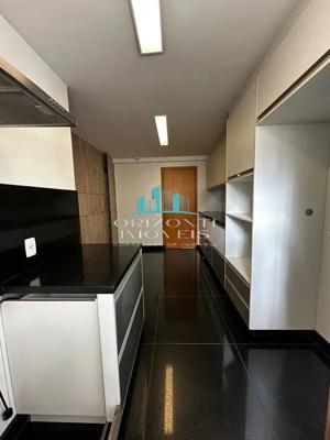 Apartamento 4 quartos 5 banheiros 