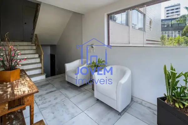 Apartamento 4 quartos 3 banheiros 140m²