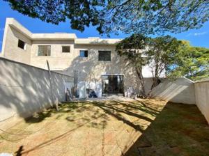 Casa 3 quartos 3 banheiros 50m²
