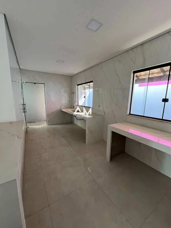 Apartamento 2 quartos 2 banheiros 180m²