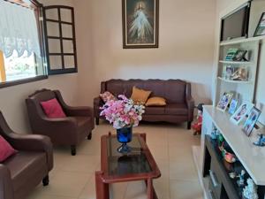 Sítio 4 quartos 10 vagas 135m²