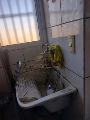 Apartamento 3 quartos 1 banheiro 80m²
