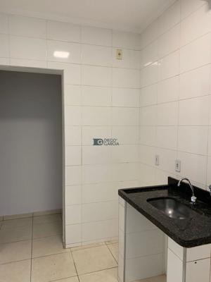 Apartamento 2 quartos 1 banheiro 48m²