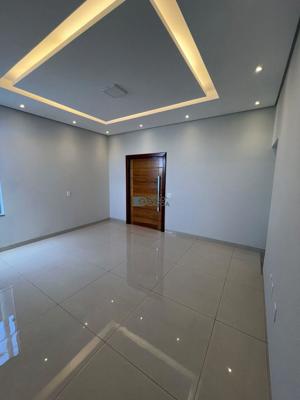 Apartamento 3 quartos 3 banheiros 165m²