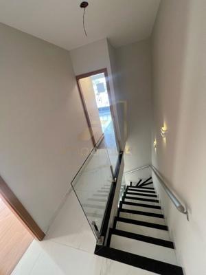 Casa 2 quartos 2 banheiros 230m²
