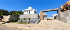 Casa em condomínio 1 quarto 2 vagas 215m²